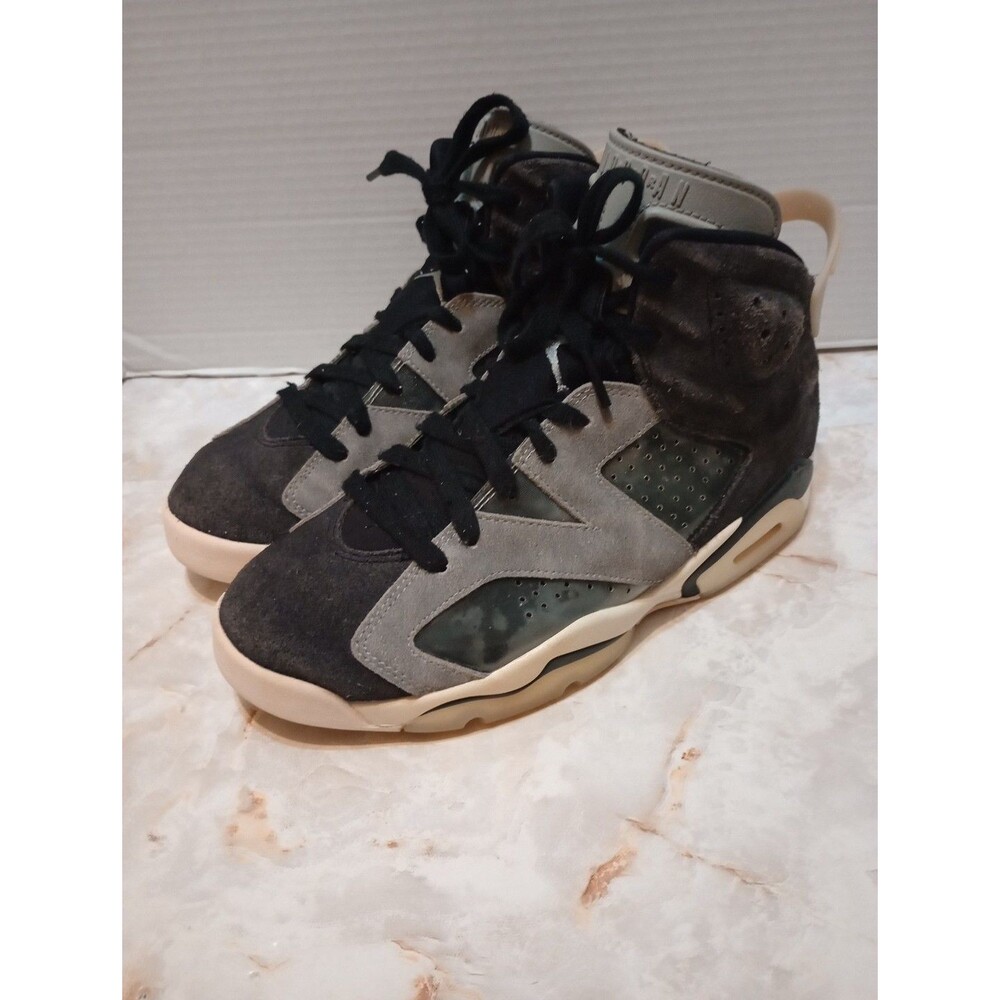 Size 7.5W/ 6M Air Jordan 6 Retro Tech Chrome Women's